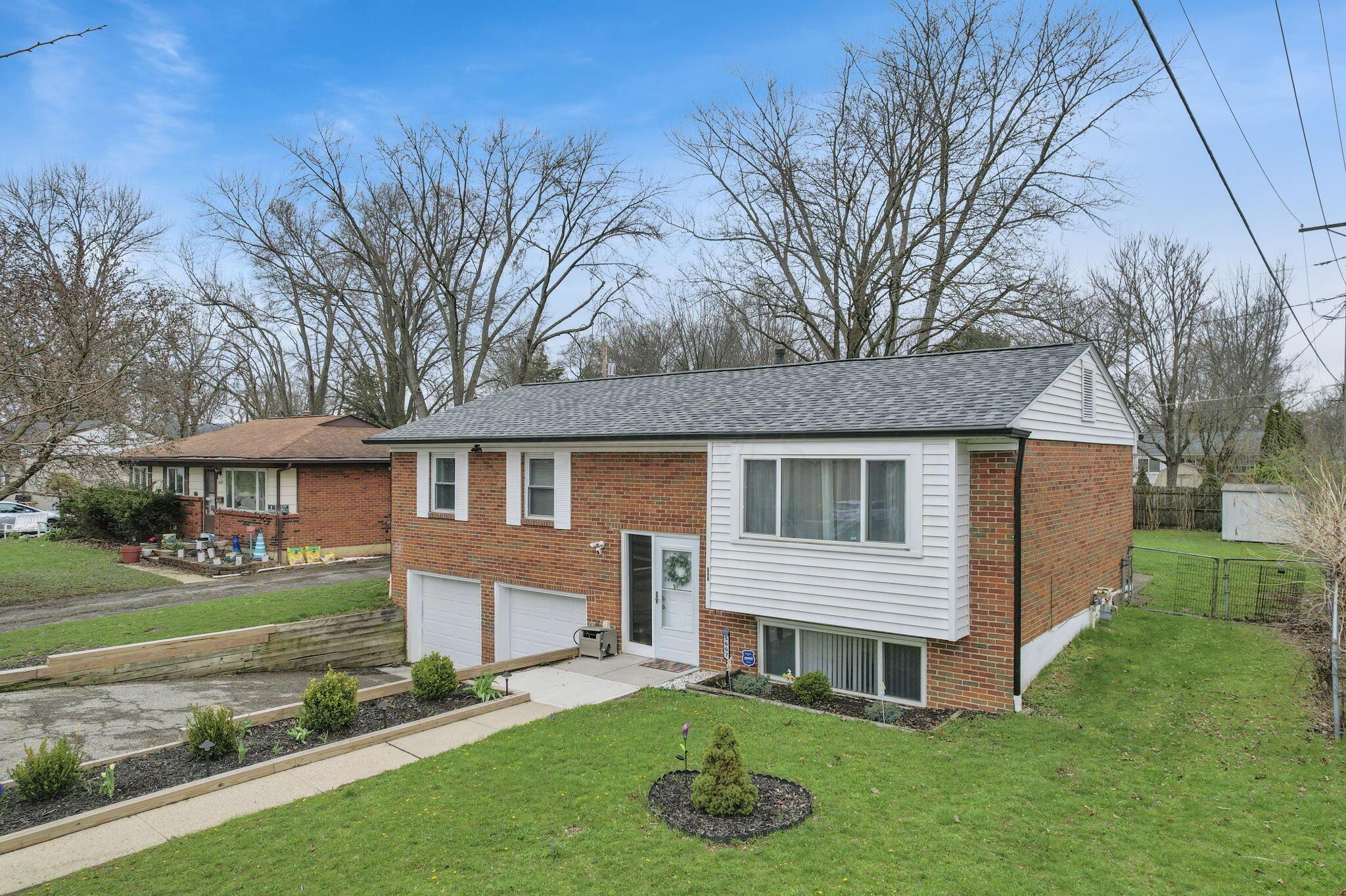 5667 Roche Drive Columbus, OH 43229 - Photo 33 of 36