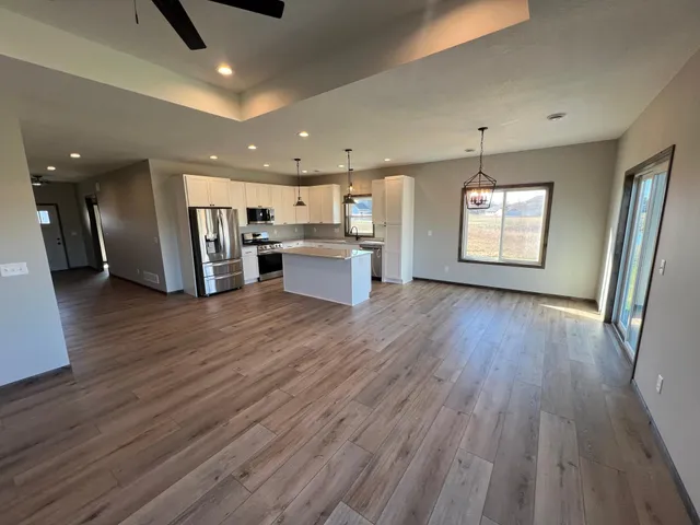 $369,900 | 1203 Poppy Court, New Richmond, WI 54017