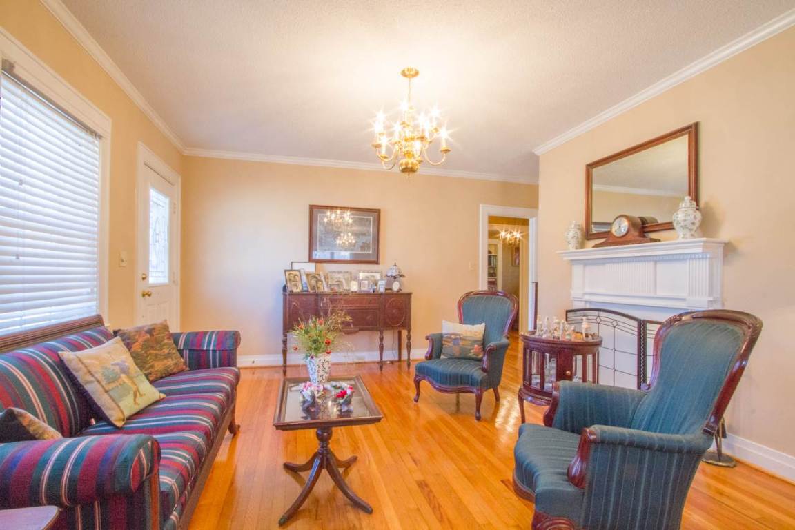 103 West Greer Street Honea Path, SC 29654 - Photo 4 of 25 Gallery Image 4