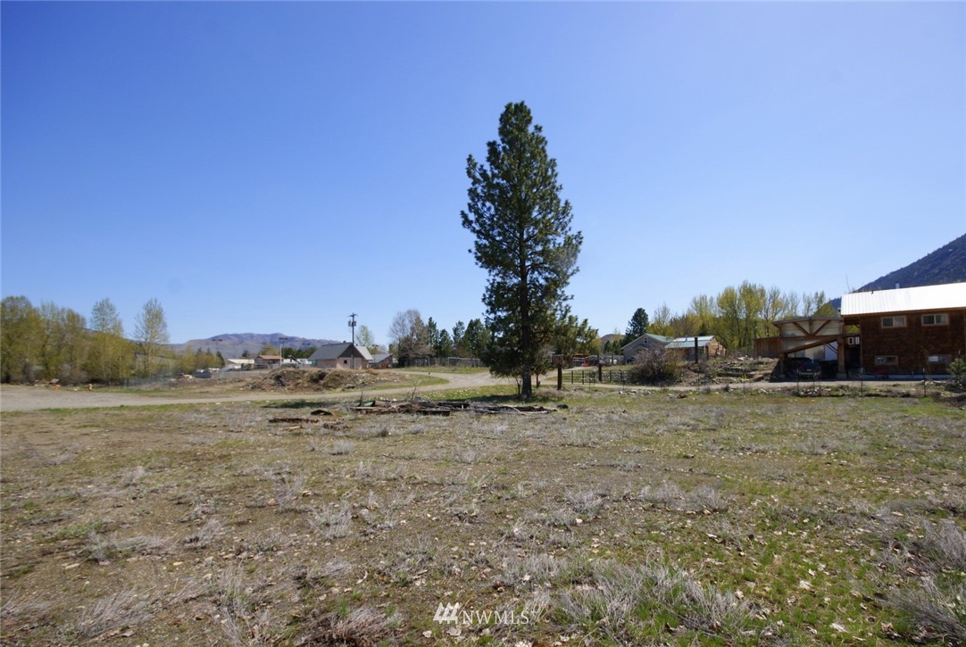 1327 Riverside Avenue Twisp, WA 98856 - Photo 12 of 24 Gallery Image 12