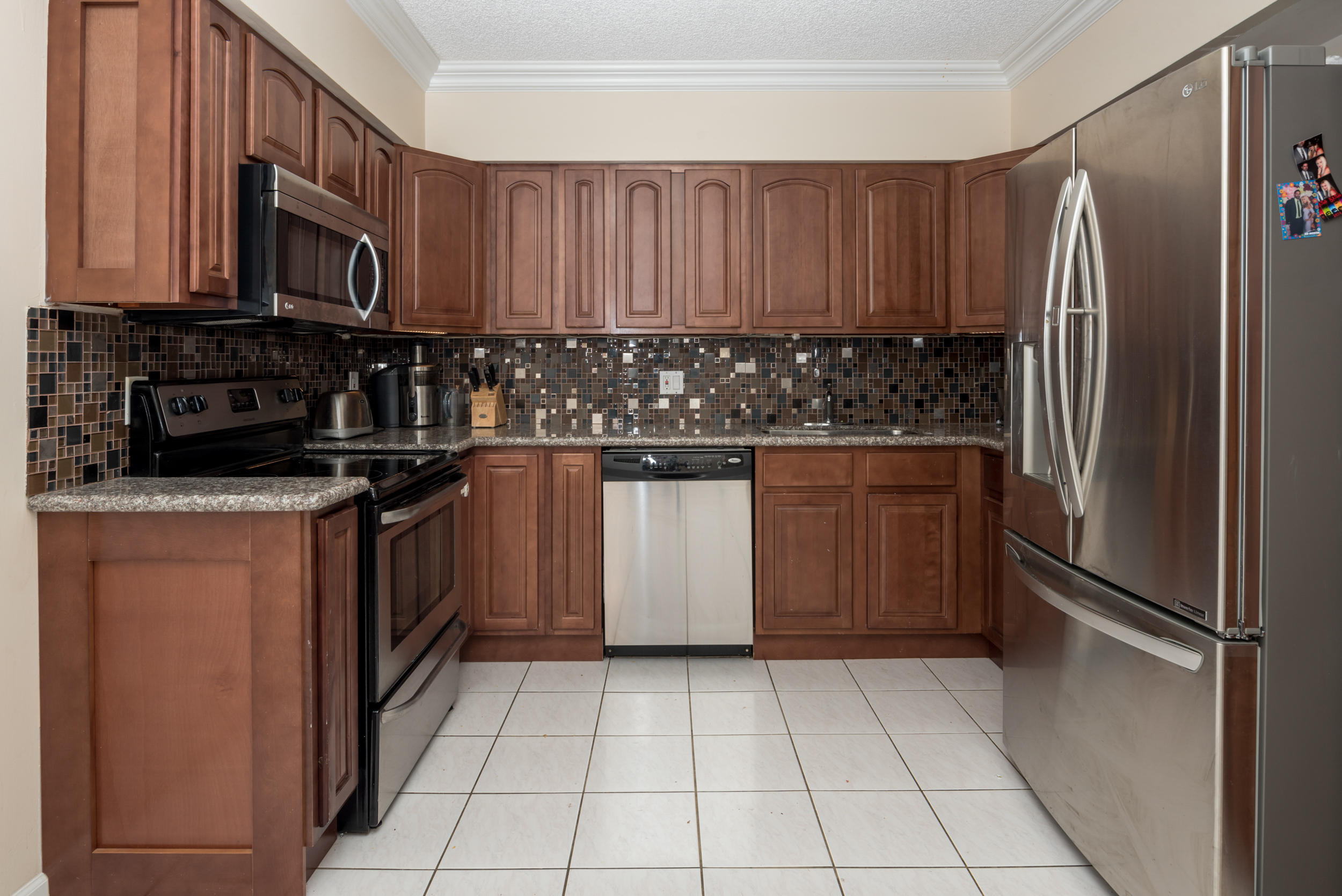 23158 Island View, Unit 5 Boca Raton, FL 33433 - Photo 3 of 28 003_Kitchen