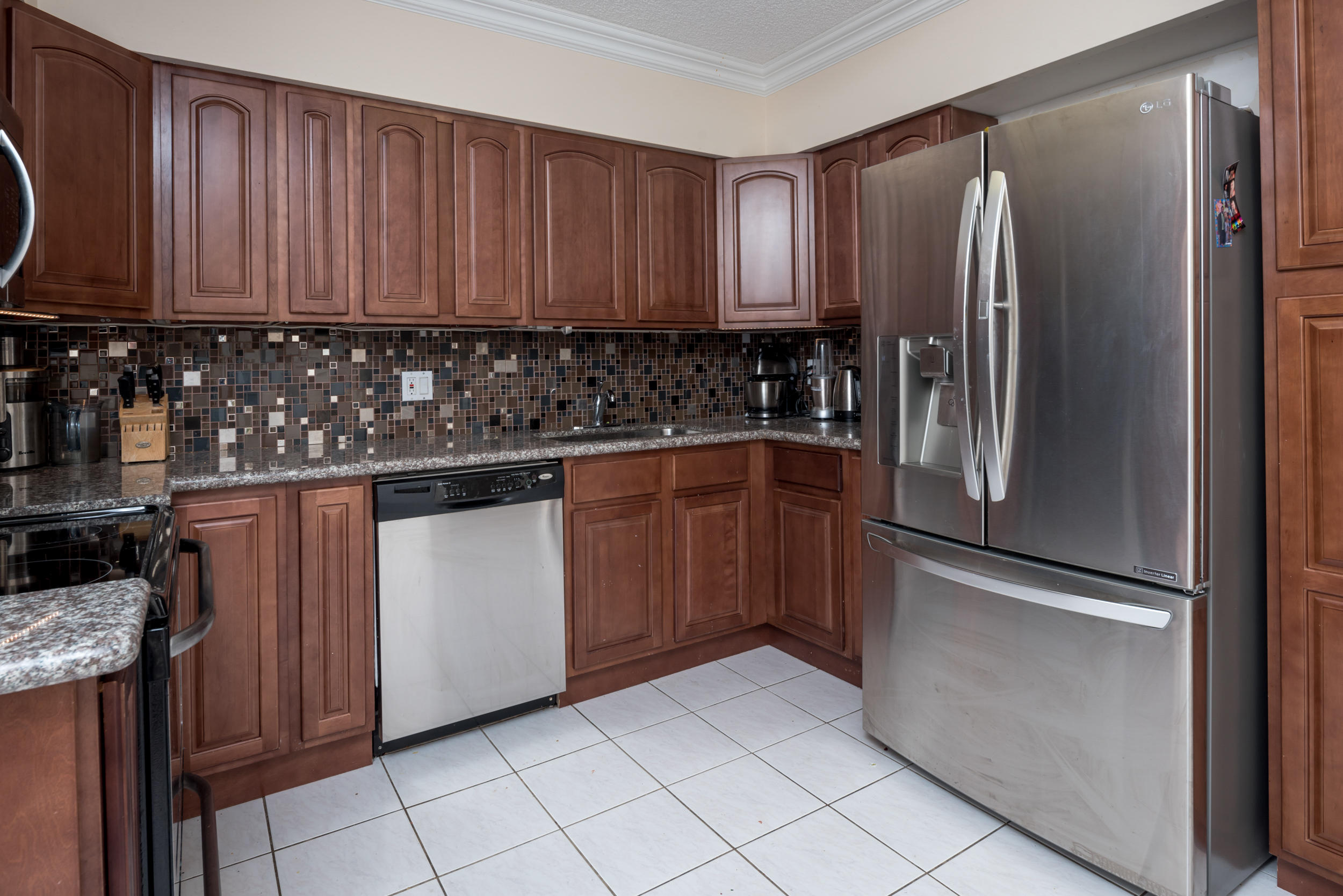 23158 Island View, Unit 5 Boca Raton, FL 33433 - Photo 4 of 28 004_Kitchen 2