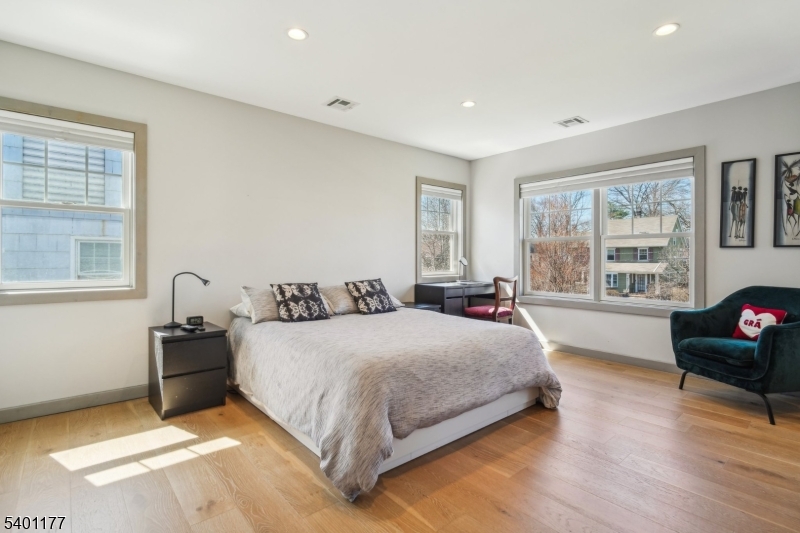 16 South Mountain Road Millburn, NJ 07041 - Photo 8 of 9