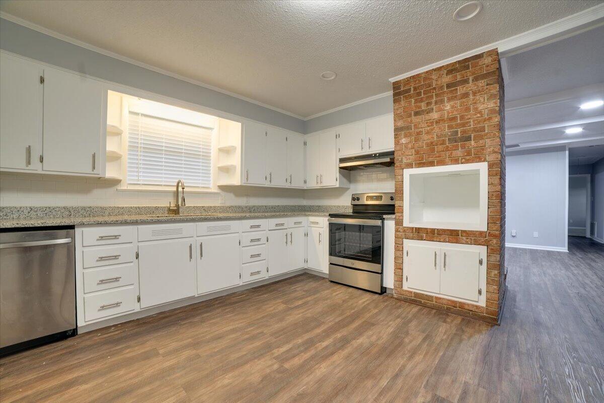 4112 Windsor Spring Road Hephzibah, GA 30815 - Photo 8 of 35 15-4112 Windsor Spring Rd (15 of 31)