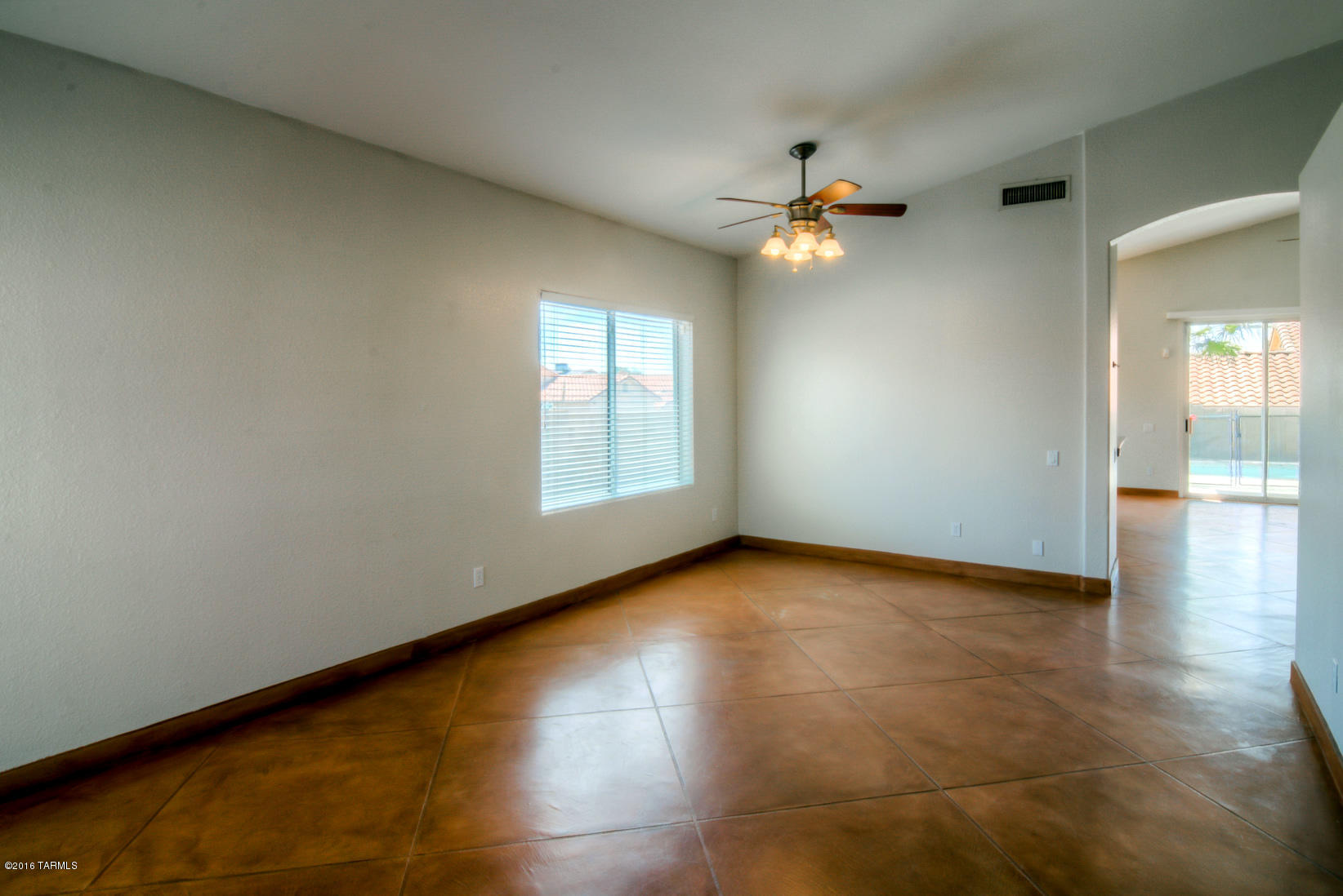 268 South Ridgefield Avenue Tucson, AZ 85748 - Photo 7 of 42