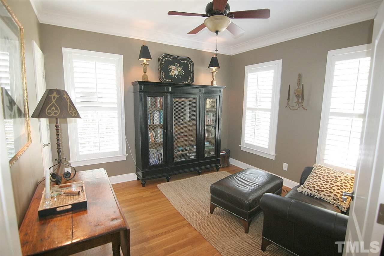 2106 Hopeton Avenue Raleigh, NC 27614 - Photo 4 of 25 Gallery Image 4
