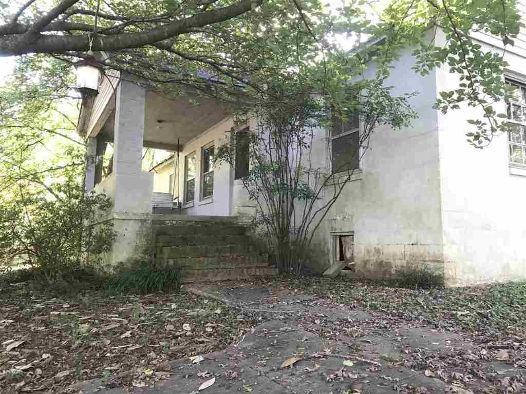 516 East Main Street Pendleton, SC 29670 - Photo 1 of 12
