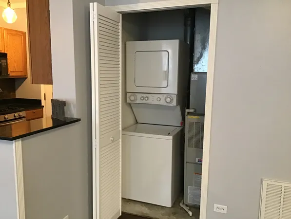 $1,550 | 4423 North Lawndale Avenue, Unit 2A, Chicago, IL 60625