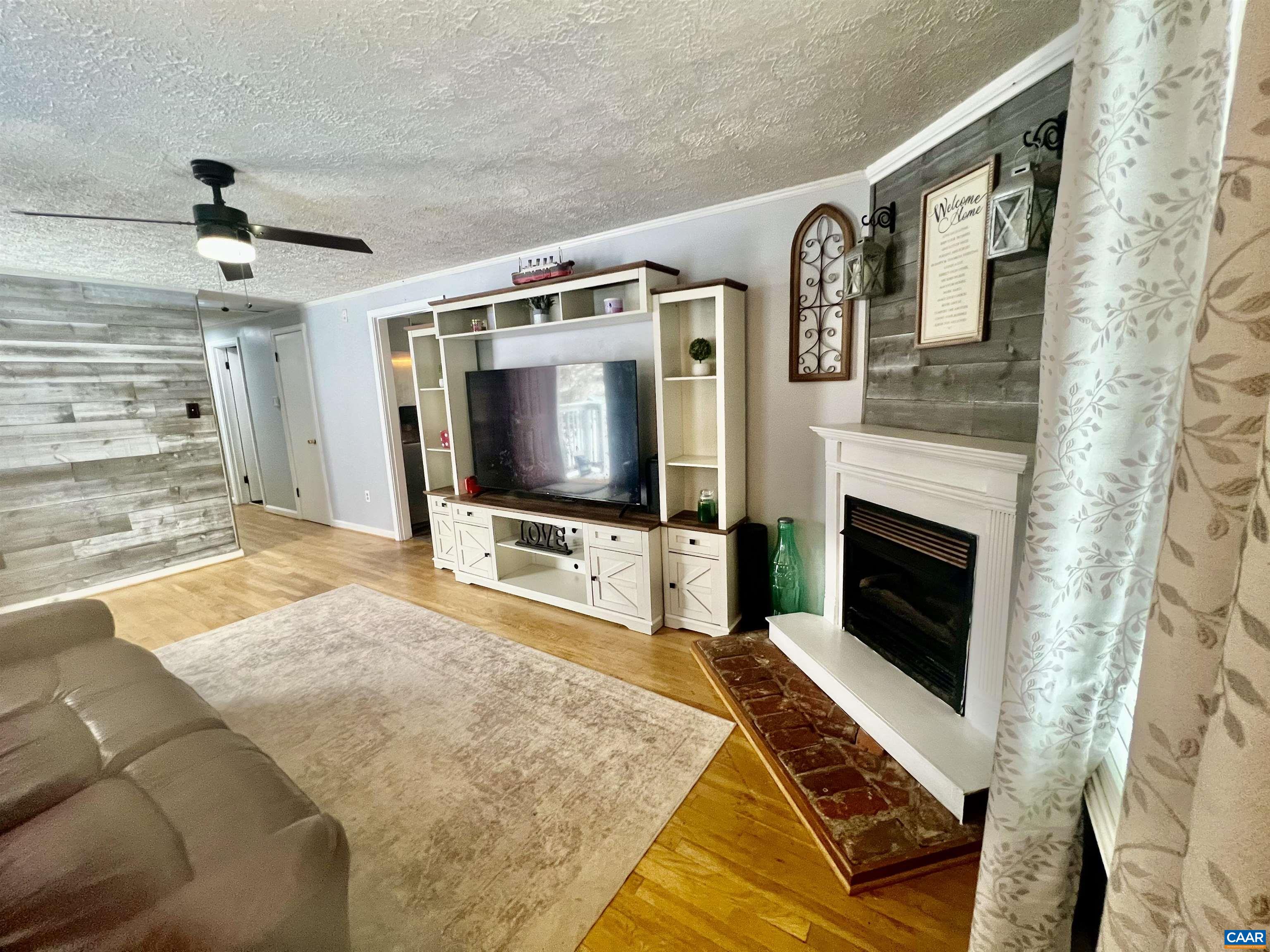 215 Heights Hill Road Barboursville, VA 22923 - Photo 4 of 14