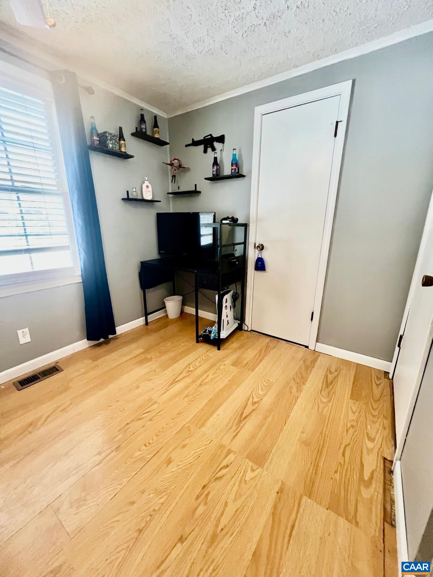 215 Heights Hill Road Barboursville, VA 22923 - Photo 7 of 14