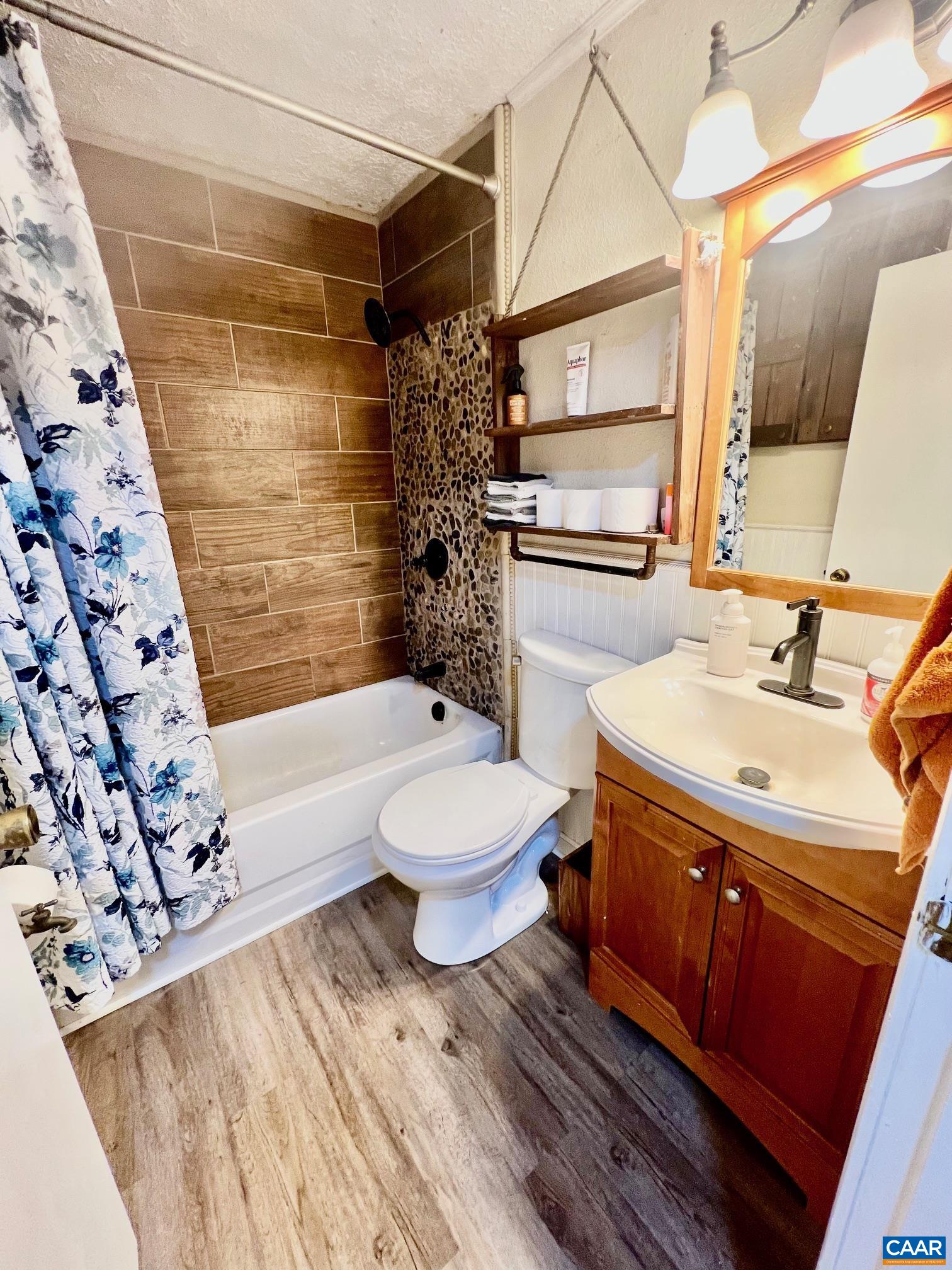 215 Heights Hill Road Barboursville, VA 22923 - Photo 9 of 14