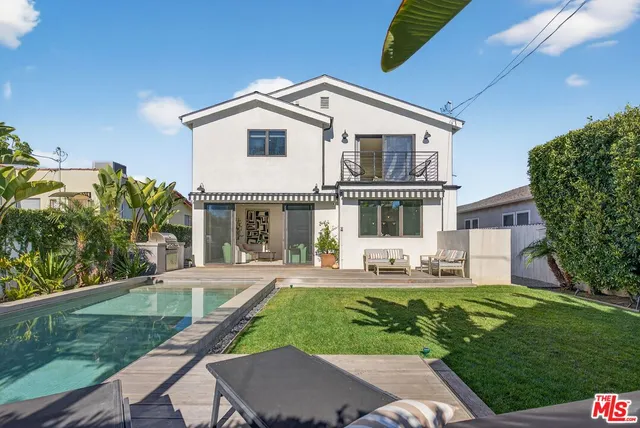 $11,995 | 9036 West 24th Street, Los Angeles, CA 90034