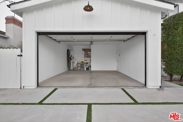 $11,995 | 9036 West 24th Street, Los Angeles, CA 90034