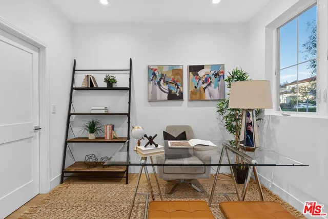 $11,995 | 9036 West 24th Street, Los Angeles, CA 90034