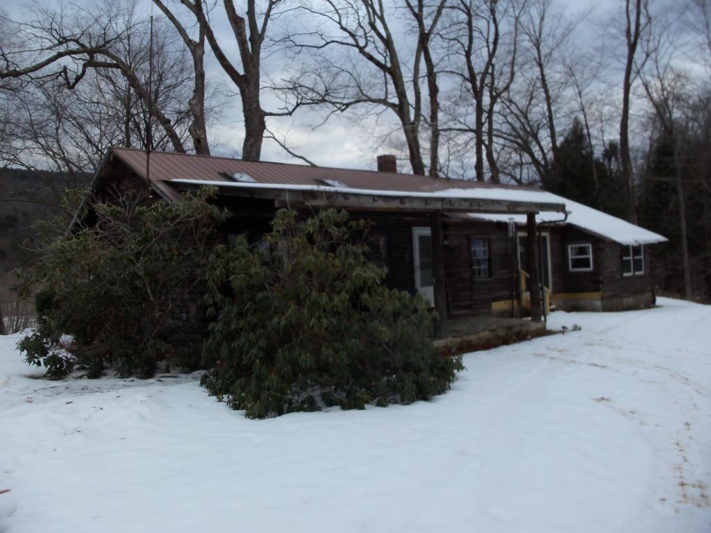 133 River Road Newfane, VT 05345 - Photo 2 of 13 Gallery Image 2