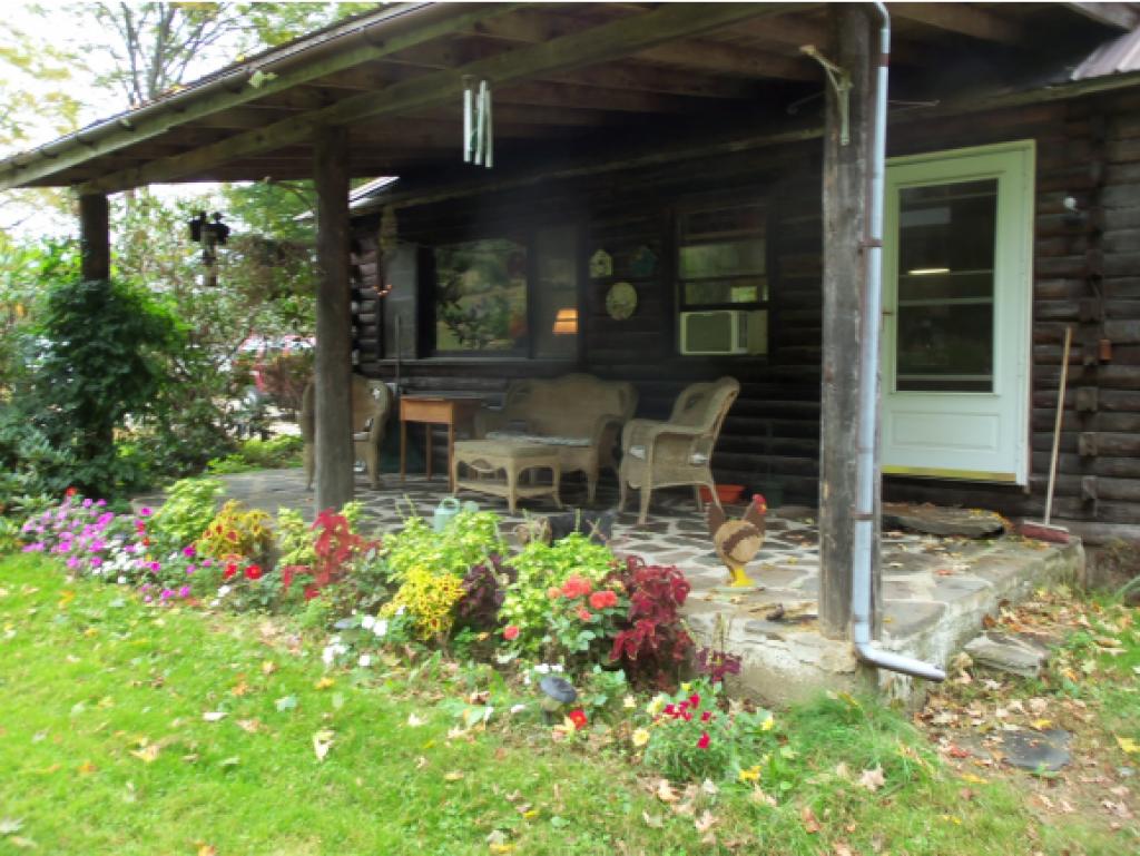 133 River Road Newfane, VT 05345 - Photo 3 of 13 Gallery Image 3