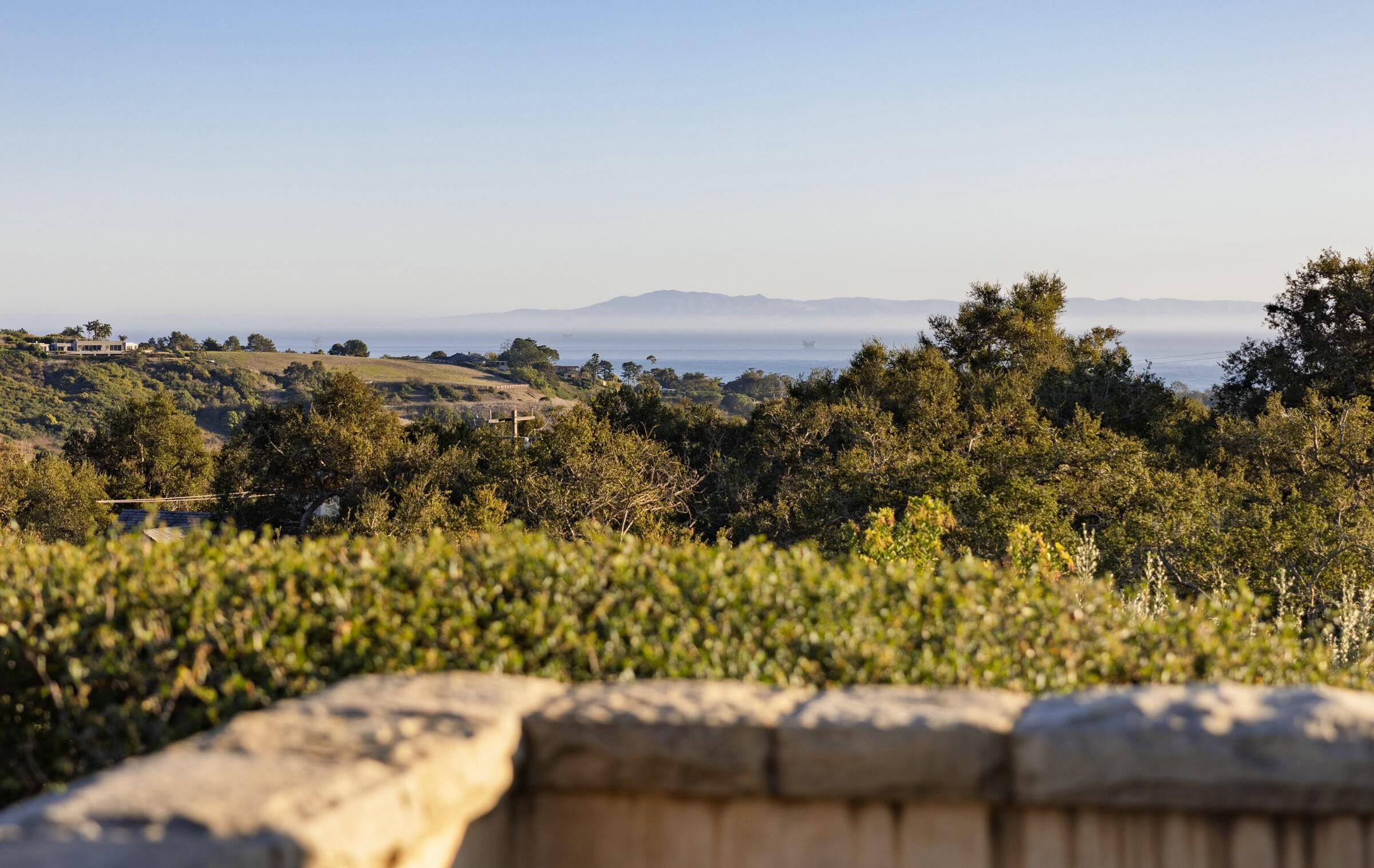 799 Lilac Drive Montecito, CA 93108 - Photo 29 of 33 30