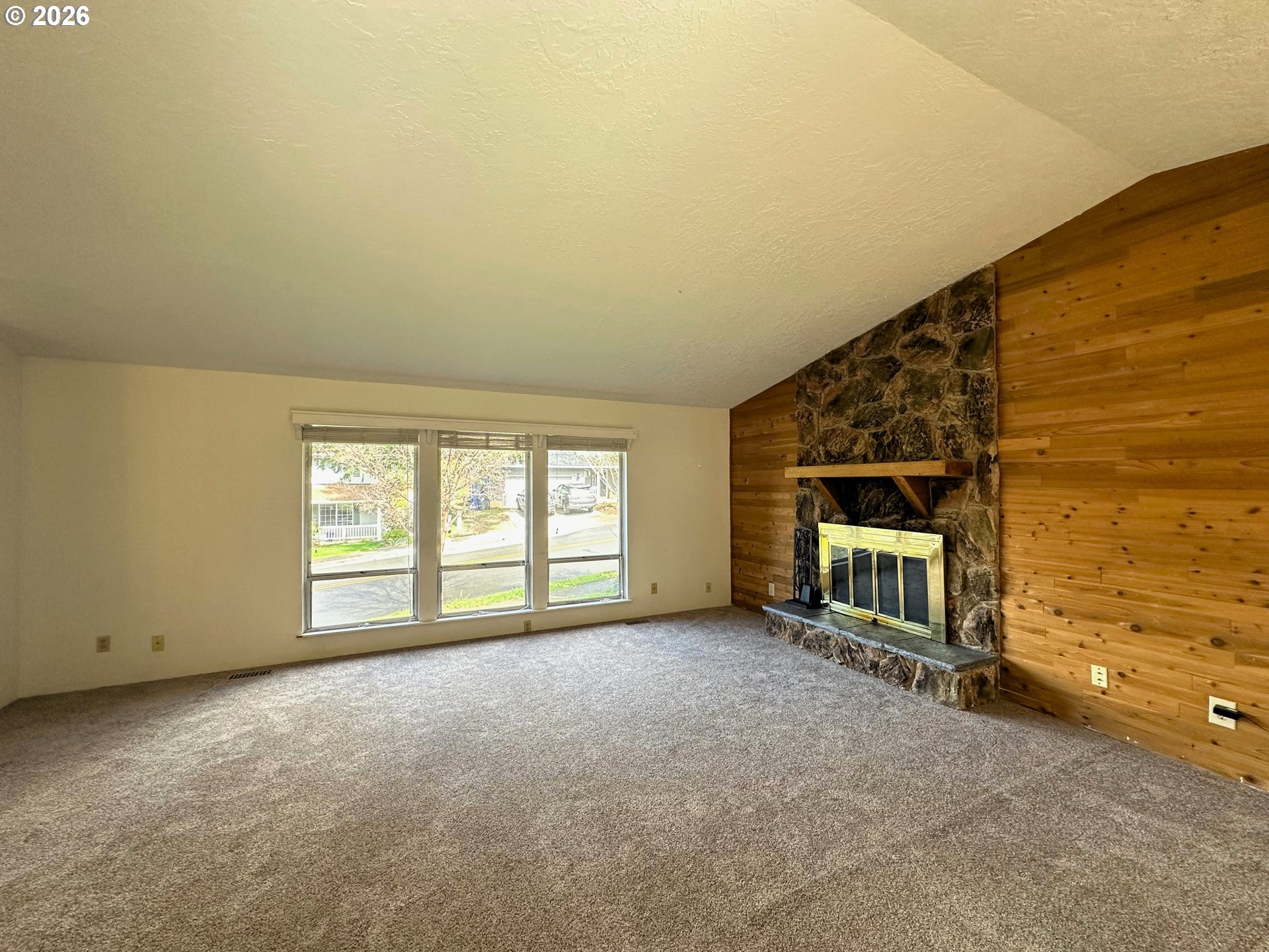 36350 Dubarko Road Sandy, OR 97055 - Photo 9 of 33