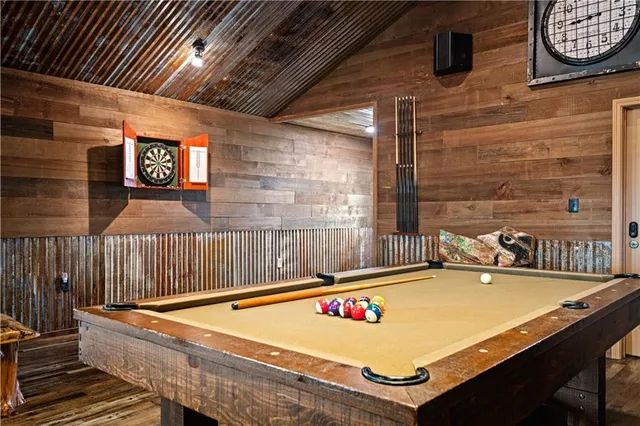 $695,000 | 7323 Breakwater Drive, Chauvin, LA 70344