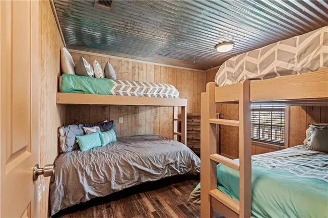 $695,000 | 7323 Breakwater Drive, Chauvin, LA 70344