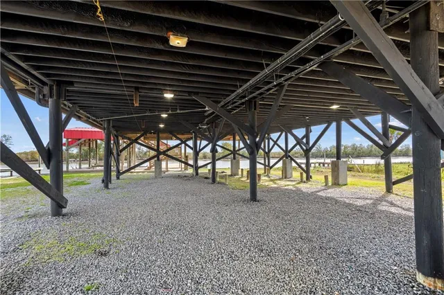 $695,000 | 7323 Breakwater Drive, Chauvin, LA 70344