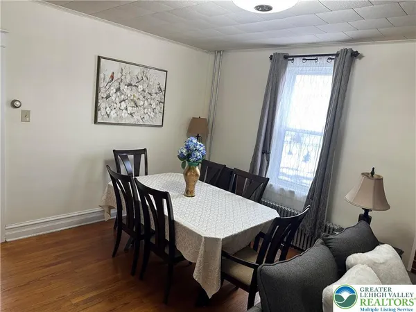 $295,900 | 1566 Washington Avenue, Northampton, PA 18067