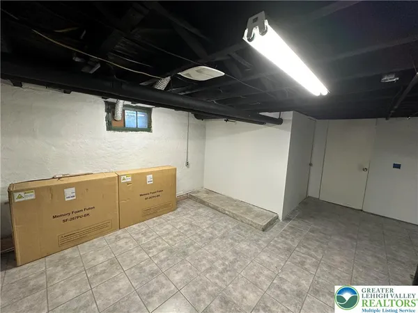 $295,900 | 1566 Washington Avenue, Northampton, PA 18067