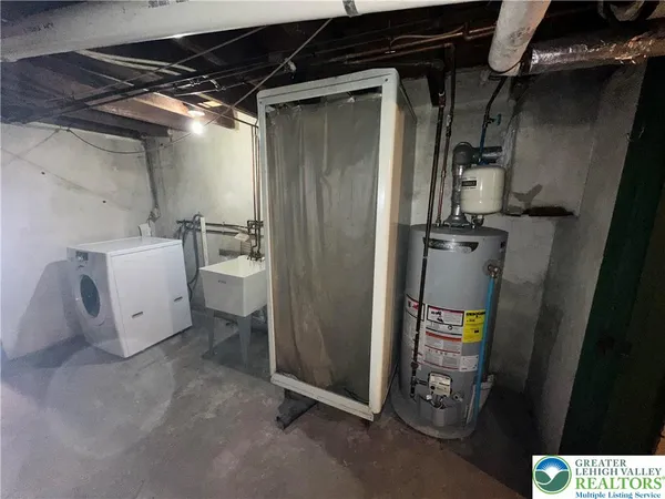 $295,900 | 1566 Washington Avenue, Northampton, PA 18067