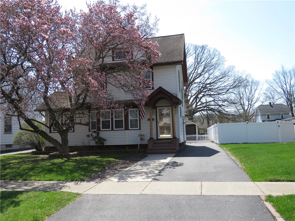 265 Rawlinson Road Irondequoit, NY 14617 - Photo 1 of 1 Gallery Image 1