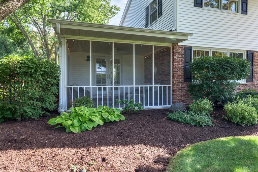 22W425 Broker Road Medinah, IL 60108 - Photo 12 of 59 Gallery Image 12