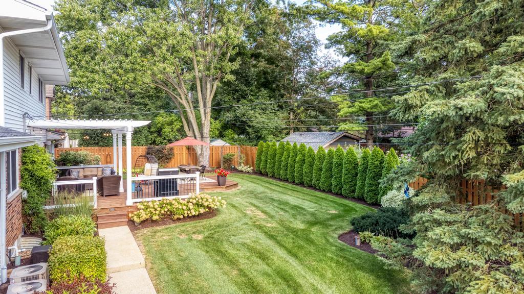 22W425 Broker Road Medinah, IL 60108 - Photo 10 of 59 Gallery Image 10