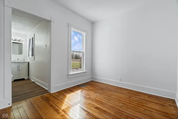 $259,900 | 6015 North 50 East, Greenfield, IN 46140