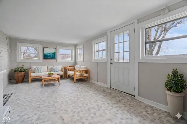 $259,900 | 6015 North 50 East, Greenfield, IN 46140