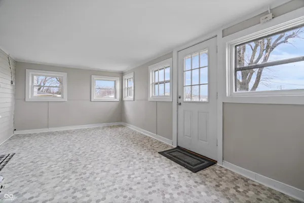 $259,900 | 6015 North 50 East, Greenfield, IN 46140