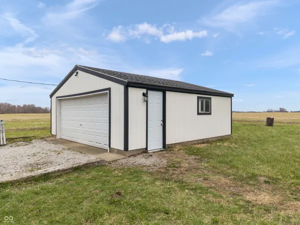 $259,900 | 6015 North 50 East, Greenfield, IN 46140