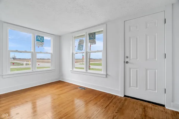 $259,900 | 6015 North 50 East, Greenfield, IN 46140