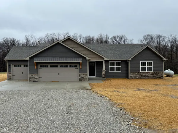 $307,000 | 1608 South Layton Station Road, Covington, IN 47932
