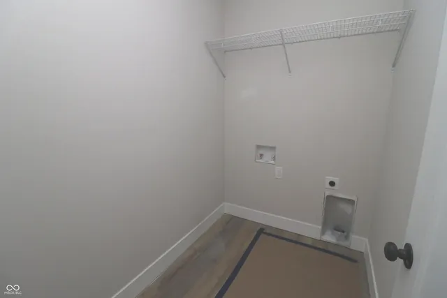 $317,900 | 1608 South Layton Station Road, Covington, IN 47932