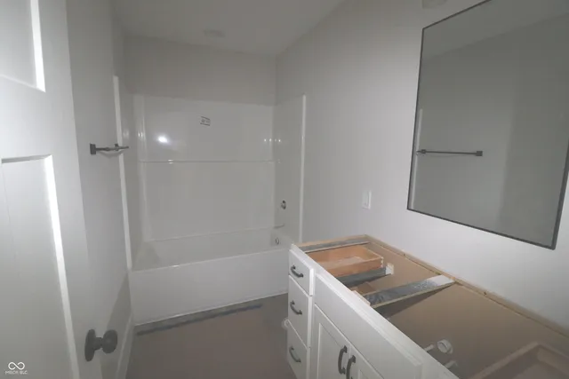 $317,900 | 1608 South Layton Station Road, Covington, IN 47932