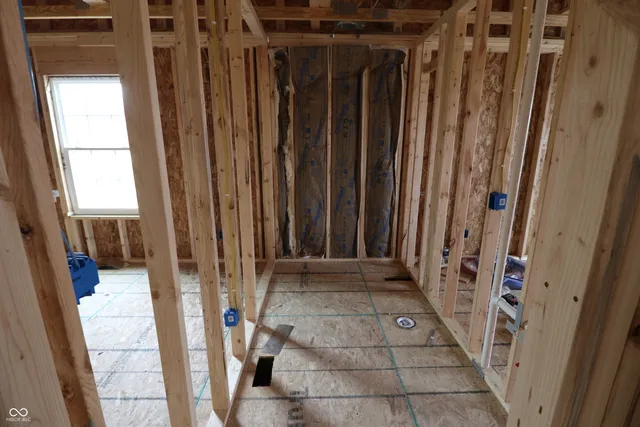 $317,900 | 1608 South Layton Station Road, Covington, IN 47932