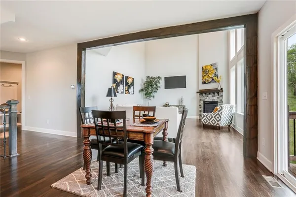 $719,900 | 18604 Mohawk Lane, Overland Park, KS 66085