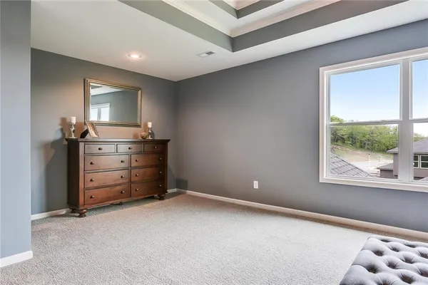 $719,900 | 18604 Mohawk Lane, Overland Park, KS 66085