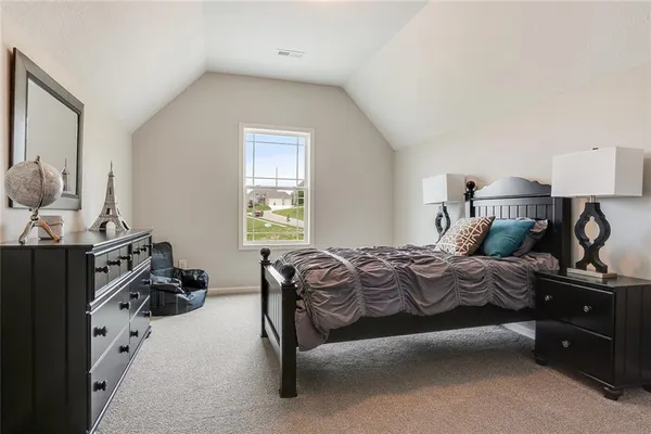 $719,900 | 18604 Mohawk Lane, Overland Park, KS 66085