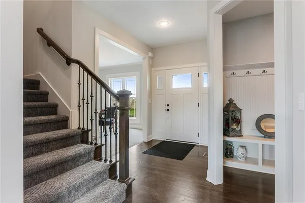 $719,900 | 18604 Mohawk Lane, Overland Park, KS 66085