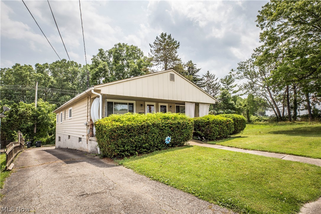 1630-1632 Garman Road Akron, OH 44313 - Photo 2 of 33 Gallery Image 2