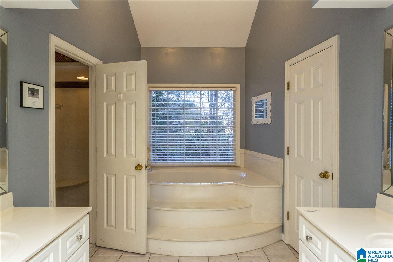 1416 Eden Ridge Circle Birmingham, AL 35244 - Photo 28 of 47