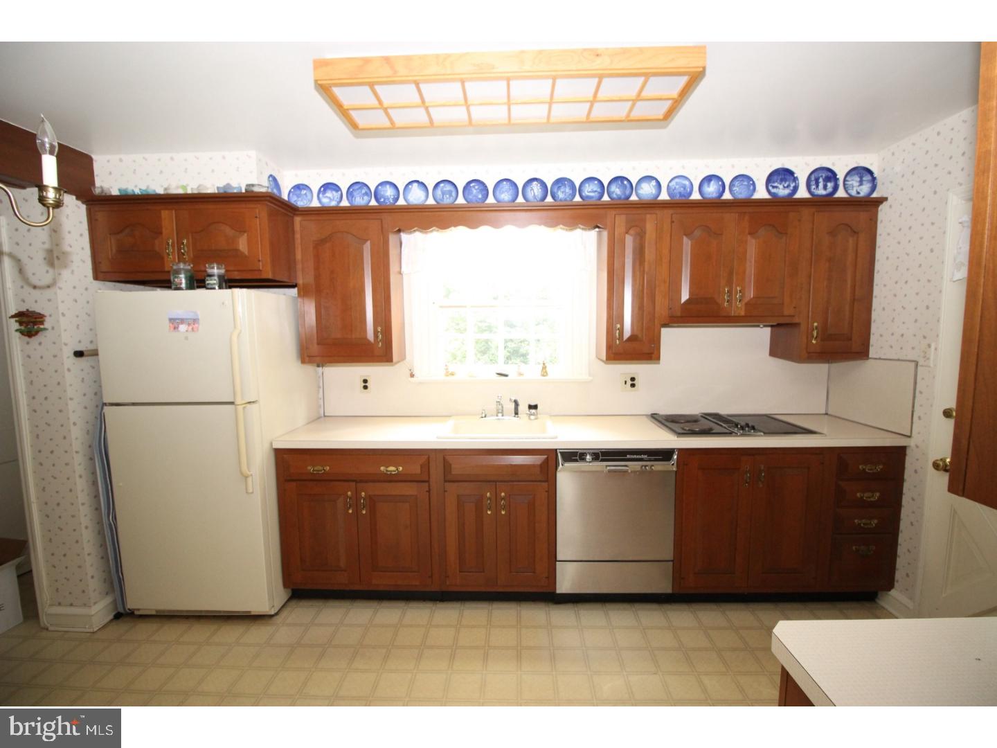 858 Valley View Road Flourtown, PA 19031 - Photo 14 of 25 Gallery Image 14