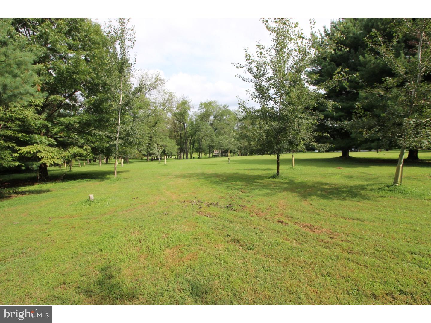 858 Valley View Road Flourtown, PA 19031 - Photo 3 of 25 Gallery Image 3