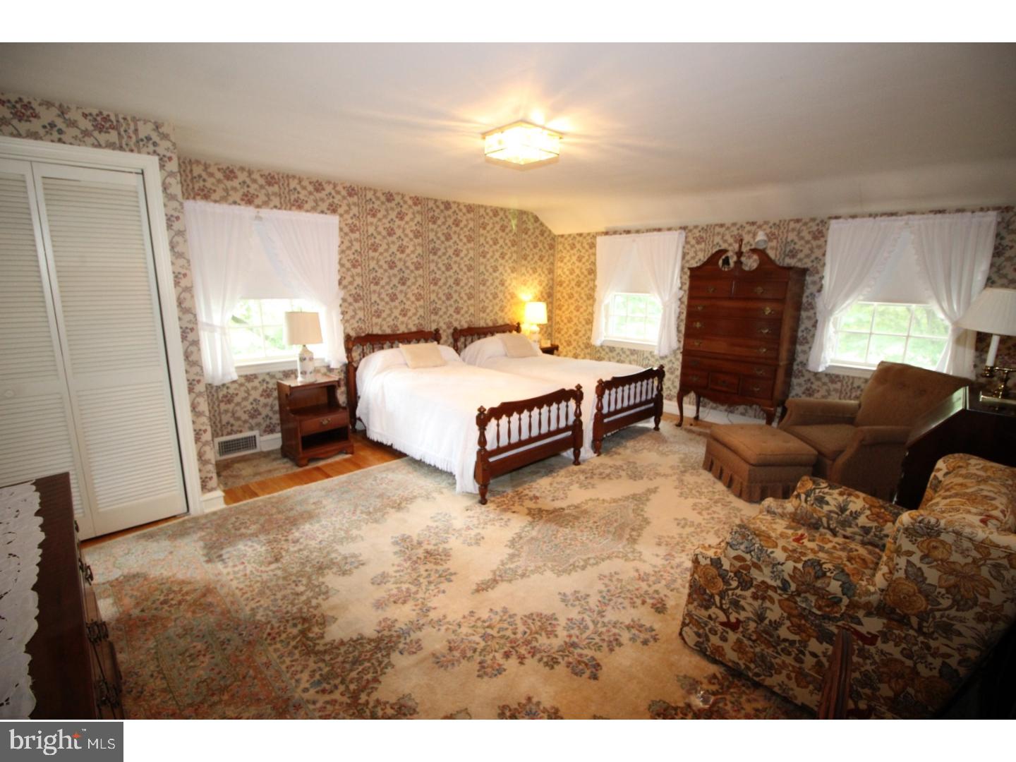 858 Valley View Road Flourtown, PA 19031 - Photo 22 of 25 Gallery Image 22