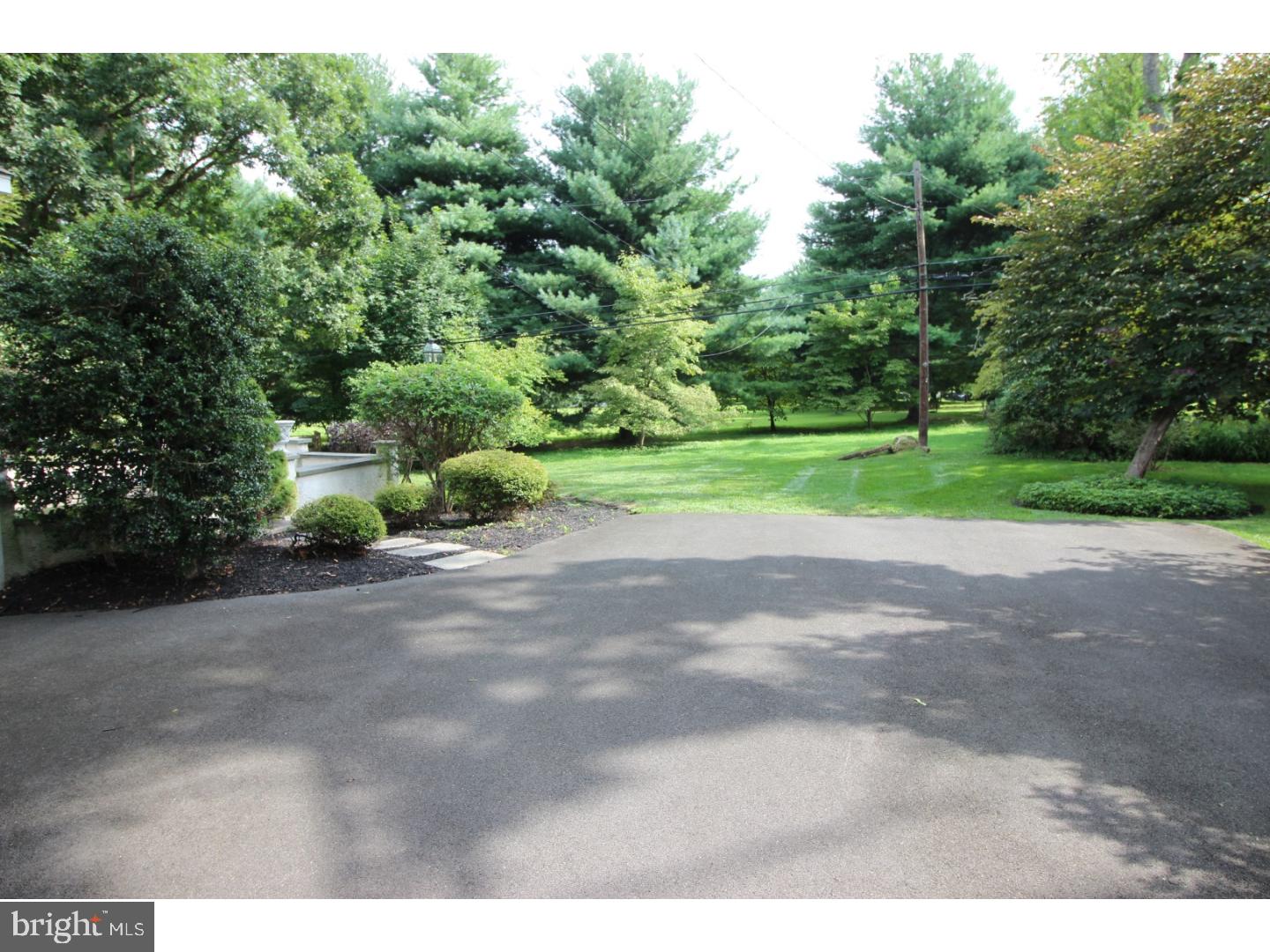 858 Valley View Road Flourtown, PA 19031 - Photo 5 of 25 Gallery Image 5